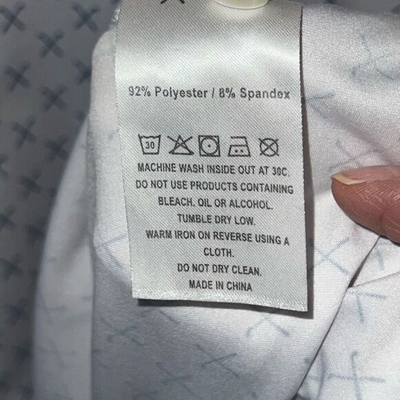 MAELREG Golf Club Print Performance Polo Shirt Men’s Medium White Blue Club - Picture 6 of 10